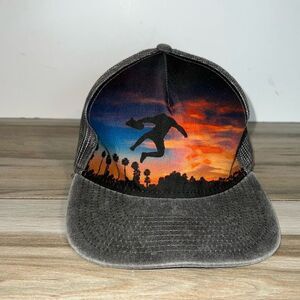 California Retro Style Skateboarder Art Truckers Cap Hat Mesh Back Snapback